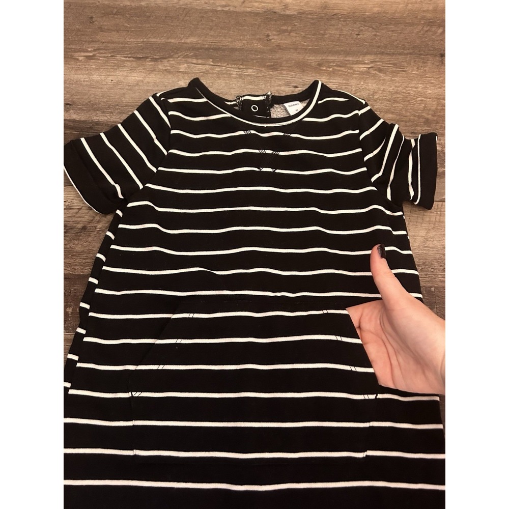 Old Navy 4T Black & White Striped Cotton Knit One-Piece Snap Crew Neck - Picture 2 of 4